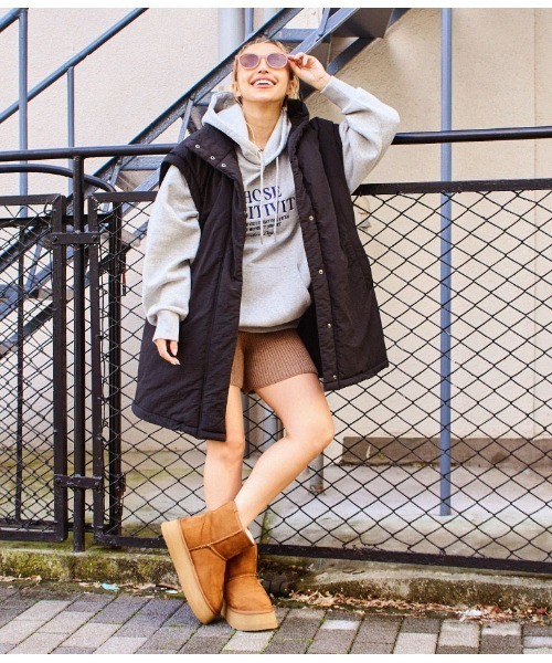 anap mimpi(アナップミンピ)の「裏起毛 メッセージ刺繍 ラグラン フード パーカー(パーカー・レディース・グレー/ピンク/キャメル・FREE)」の15枚目の写真