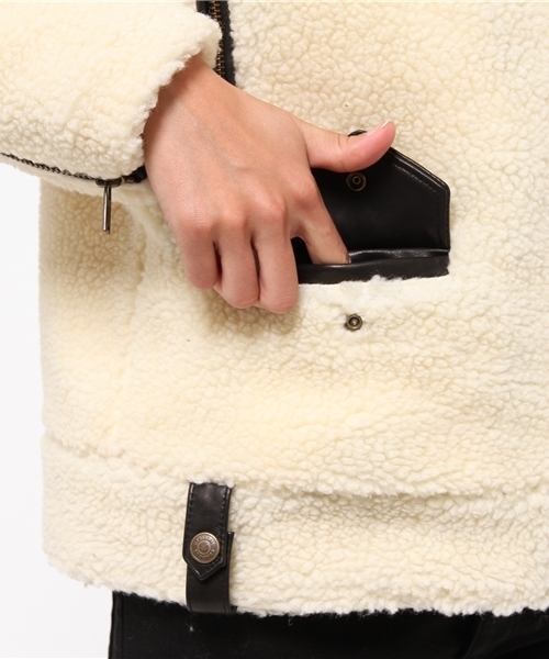 HYSTERIC GLAMOUR（ヒステリックグラマー）の「ラムレザー切替