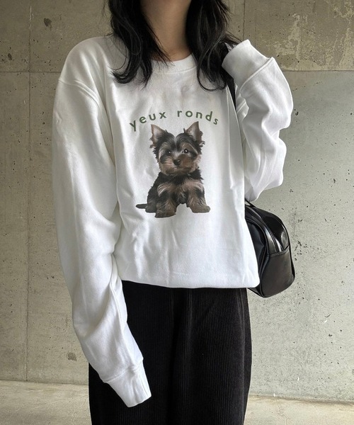 merrylatte(メリーラテ)の「【軽量】犬プリントスウェット トレーナー(スウェット・レディース・ホワイト・LARGE/MEDIUM)」の3枚目の写真