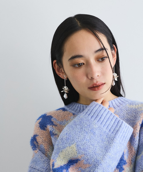 VIS（ビス）の「メタルフラワーイヤリング（イヤリング・レディース・ゴールド/シルバー・FREE）」の4枚目の写真