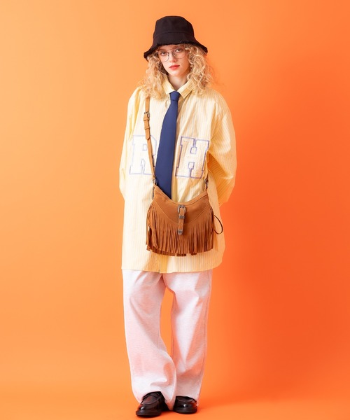 an meets zakka（アンミツザッカ）の「an meets zakka ウエスタンフリンジスエードハンドル２WAYショルダーバッグ / バック 鞄 カバン レディース メンズ ユニセックス ネイティブ 合成皮革 スウェード（ショルダーバッグ・レディース・ブラック/ベージュ/ブラウン・ONESIZE）」の21枚目の写真