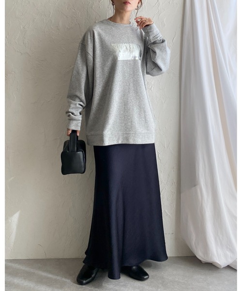 She's Closet(シーズクローゼット)の「オーバーサイズ長袖メタリック箔プリント裏毛スウェットプルオーバー(スウェット・レディース・オフホワイト/杢グレー/ブラック/チャコールグレー・FREE)」の12枚目の写真