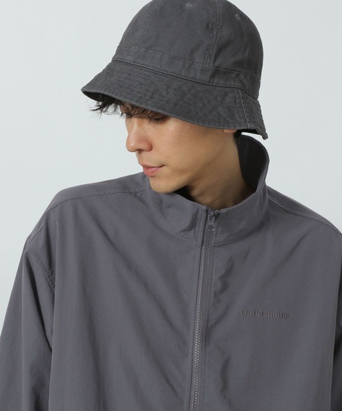 LAKOLE(ラコレ)の「PEテックブルゾン / 291474(ブルゾン・メンズ・チャコールグレー/ブラック・MEDIUM/LARGE)」の4枚目の写真