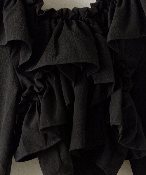 ROOPTOKYO（ループトウキョウ）の「ショート丈 オフショル クロスリボンブラウス キャンディースリーブ（シャツ/ブラウス・レディース・ブルー/アイボリー/ホワイト/ブラック・FREE）」の6枚目の写真