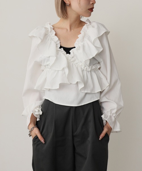 ROOPTOKYO（ループトウキョウ）の「ショート丈 オフショル クロスリボンブラウス キャンディースリーブ（シャツ/ブラウス・レディース・ブルー/アイボリー/ホワイト/ブラック・FREE）」の17枚目の写真