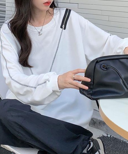 Asterellivi(アステレリビ)の「ロングTシャツカットソー(Tシャツ/カットソー・レディース・ブラック/ホワイト・FREE)」の3枚目の写真