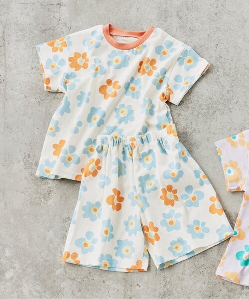 BREEZE（ブリーズ）の「【WEB限定/ジュニア対応】総柄かぶり 半袖パジャマ（ルームウェア/パジャマ・キッズ・ベージュ/アイボリー/ブルー/パープル・100/90/80/140/130/120/110）」の3枚目の写真