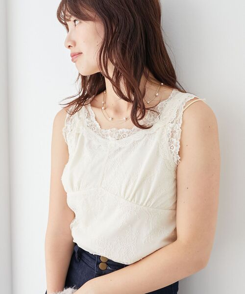 MAJESTIC LEGON（マジェスティックレゴン）の「レースクロスタンク（タンクトップ・レディース・オフホワイト/アイボリー/ブラック・MEDIUM）」の9枚目の写真