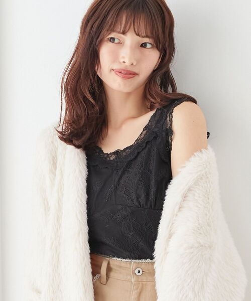 MAJESTIC LEGON（マジェスティックレゴン）の「レースクロスタンク（タンクトップ・レディース・オフホワイト/アイボリー/ブラック・MEDIUM）」の11枚目の写真