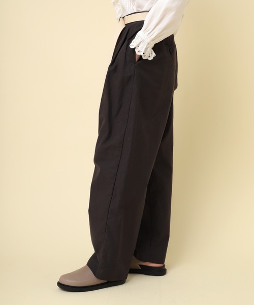 RNA-N（アールエヌエーエヌ）の「R4312 ベルト付きチノパン（チノパンツ・レディース・スミクロ/ナチュラル/ベージュ・FREE）」の4枚目の写真