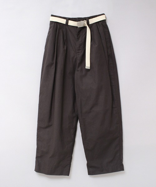 RNA-N（アールエヌエーエヌ）の「R4312 ベルト付きチノパン