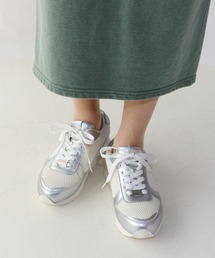 ナイロンメッシュ厚底スニーカー【低反発スポンジ入り】
