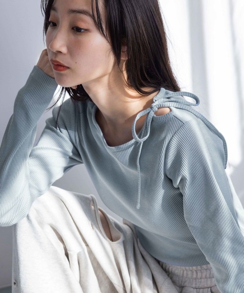 LOWRYS FARM（ローリーズファーム）の「ネックリボンロングスリーブ　 290055（Tシャツ/カットソー・レディース・アイボリー/ブルー系その他/ブラック・FREE）」の3枚目の写真