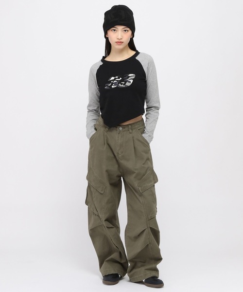 3.3 Field Trip （3.3フィールドトリップ）の「3.3 Field Trip／裾アシメラグランロングスリーブ（Tシャツ/カットソー・レディース・チャコール/アイボリー/グレー・FREE）」の20枚目の写真