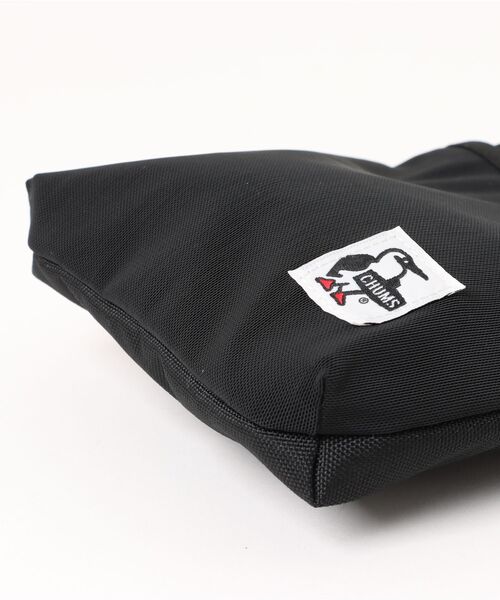 CHUMS（チャムス）の「【CHUMS/チャムス】 Recycle Mesh Pocket Shoulder Bag（ショルダーバッグ・レディース・ピンク/その他1/その他2/その他3/グレイッシュベージュ/グリーン系その他/ブラック/ネイビー/その他4/その他6/その他7/その他8/その他5・FREE）」の22枚目の写真