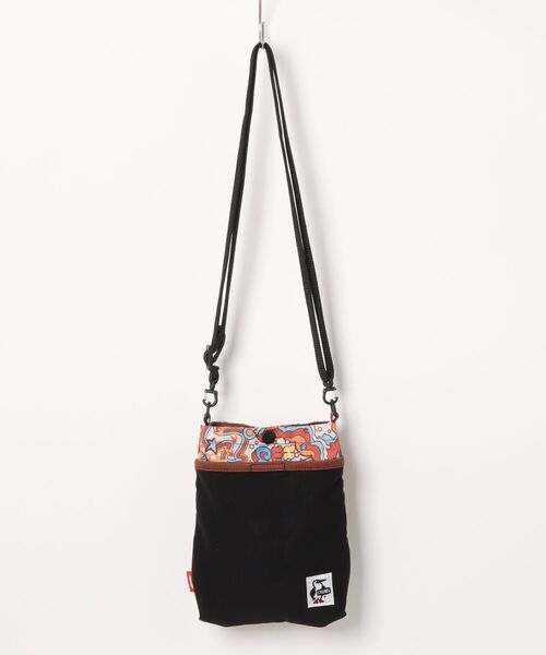 CHUMS(チャムス)の「【CHUMS/チャムス】 Recycle Mesh Pocket Shoulder Bag(ショルダーバッグ・レディース・ピンク/その他1/その他2/その他3/グレイッシュベージュ/グリーン系その他/ブラック/ネイビー/その他4/その他6/その他7/その他8/その他5・FREE)」の8枚目の写真