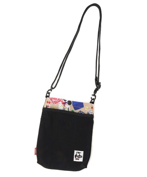 CHUMS(チャムス)の「【CHUMS/チャムス】 Recycle Mesh Pocket Shoulder Bag(ショルダーバッグ・レディース・ピンク/その他1/その他2/その他3/グレイッシュベージュ/グリーン系その他/ブラック/ネイビー/その他4/その他6/その他7/その他8/その他5・FREE)」の12枚目の写真