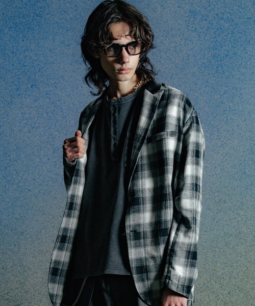 CRIMIE(クライミー)の「VINTAGE USED EDDIE SHORT LENGTH HENRY NECK T SHIRT(Tシャツ/カットソー・メンズ・ブラック・XXL/XL/L/M/S)」の4枚目の写真
