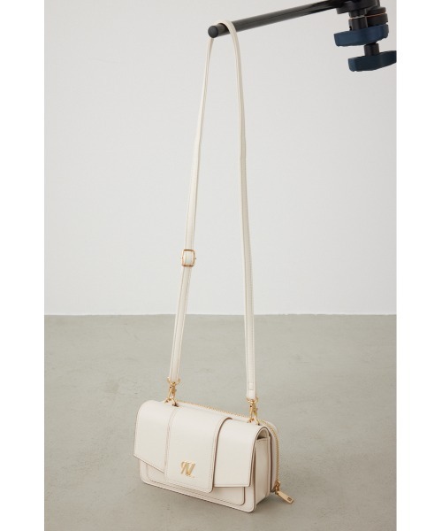 AZUL by moussy(アズールバイマウジー)の「AZモチーフウォレットバッグ(ショルダーバッグ・レディース・アイボリー/ブラック/ライム・FREE)」の6枚目の写真