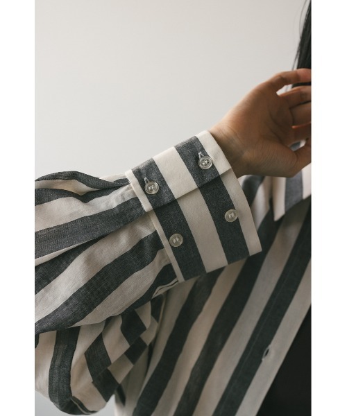 STYLEMIXER（スタイルミキサー）の「ストライプオーバーシャツ（シャツ/ブラウス・レディース・ライトグレー/ブラック・FREE）」の9枚目の写真