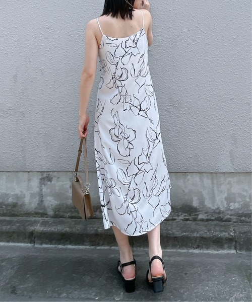 &soiree(アンドソワレ)の「【 &soiree】フラワーキャミワンピース(CP)(ワンピース・レディース・オフホワイト・FREE)」の6枚目の写真