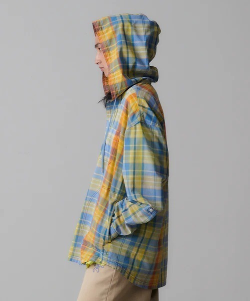 FACETASM(ファセッタズム)の「FACETASM/ファセッタズム/MADRAS CHECK HOODED SHIRT(シャツ/ブラウス・メンズ・イエロー/ピンク・4/5)」の3枚目の写真
