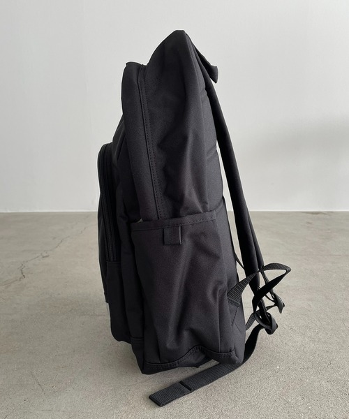 Carhartt(カーハート)の「【CARHARTT】Classic Backpack(バックパック/リュック・レディース・ブラック・FREE)」の8枚目の写真