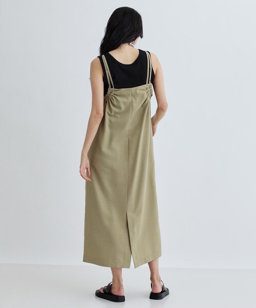 GALLEST（ギャレスト）の「ギャザーストラップワンピース（ワンピース・レディース・スモーキーグリーン系/ブラック・38/40/36）」の4枚目の写真