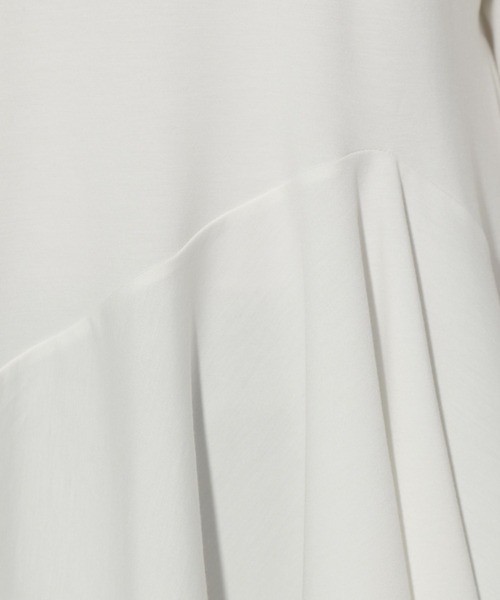 Elura（エルーラ）の「ドレスアップペプラムプルオーバー/321609（Tシャツ/カットソー・レディース・ライトブルー/ネイビー/ホワイト・FREE）」の6枚目の写真