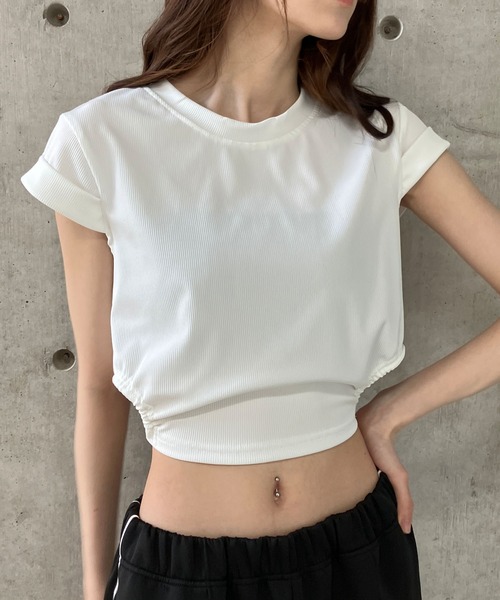 GLAMOROUS JANE（グラマラスジェーン）の「テレコバックオープンクロップド丈トップス（Tシャツ/カットソー・レディース・ブラック/ホワイト・FREE）」の8枚目の写真