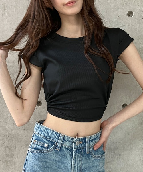 GLAMOROUS JANE（グラマラスジェーン）の「テレコバックオープンクロップド丈トップス（Tシャツ/カットソー・レディース・ブラック/ホワイト・FREE）」の14枚目の写真