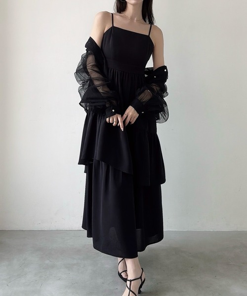 Meiru(メイル)の「アシメティアードキャミワンピース(ワンピース・レディース・ブラック/チャコール/アイボリー・SMALL/MEDIUM/LARGE)」の14枚目の写真