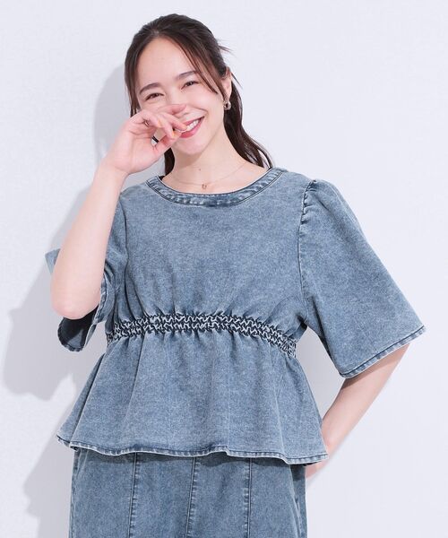 Cutie Blonde（キューティーブロンド）の「【前後2WAY/セットアップ可】ライトオンスデニム ペプラムリボントップス（Tシャツ/カットソー・レディース・ライトブルー/ブルー・01/02/03/04）」の12枚目の写真