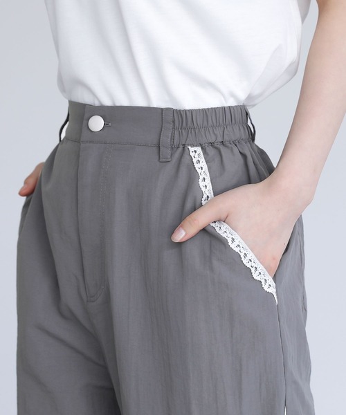 somari imagination(ソマリ イマジネーション)の「『レースラインカーブパンツ』(その他パンツ・レディース・ブラック/グレー・2/1)」の22枚目の写真