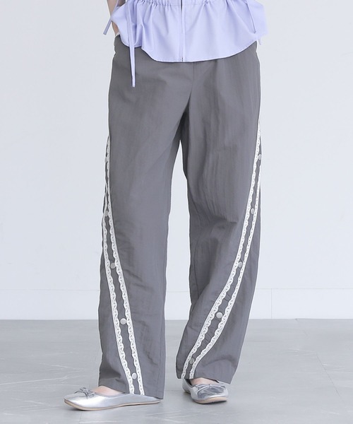 somari imagination(ソマリ イマジネーション)の「『レースラインカーブパンツ』(その他パンツ・レディース・ブラック/グレー・2/1)」の8枚目の写真