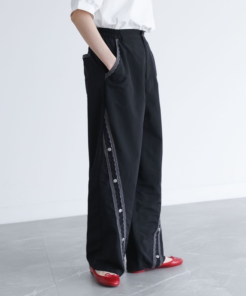 somari imagination(ソマリ イマジネーション)の「『レースラインカーブパンツ』(その他パンツ・レディース・ブラック/グレー・2/1)」の5枚目の写真