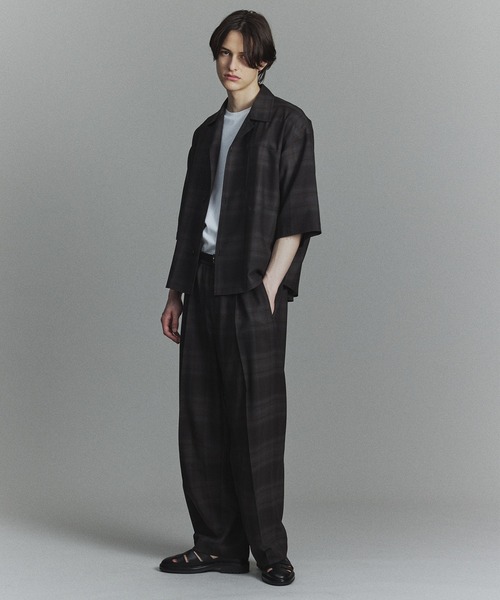 美品 PUBLIC TOKYO スラックス 含浸ウールギャバジン グレー メンズ PUBLIC TOKYO（パブリックトウキョウ）の「含浸ウールギャバ