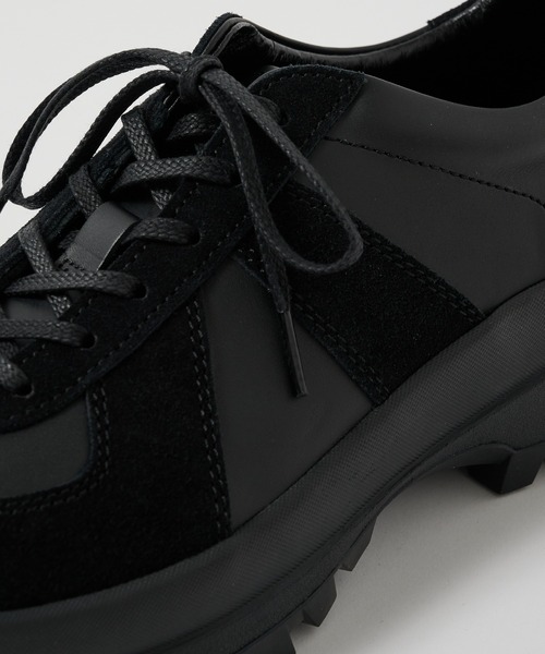 PADRONE（パドローネ）の「【PADRONE/パドローネ】別注 German trainer with 884C vibram（スニーカー・メンズ・ブラック・40/41/42）」の5枚目の写真