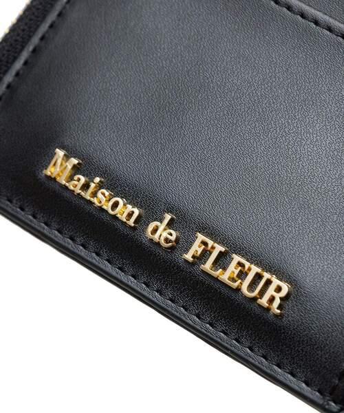 Maison de FLEUR(メゾンドフルール)の「クラッパーボードフラグメントケース(パスケース・レディース・ブラック・FREE)」の6枚目の写真
