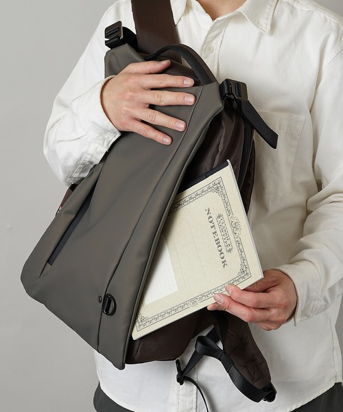 PRO-SPERITY（プロスペリティ）の「【PRO-SPERITY】撥水 晴雨兼用傘付き リュックサック バックパック PSCK-04（バックパック/リュック・メンズ・ブラック/グレー・ONE SIZE）」の10枚目の写真