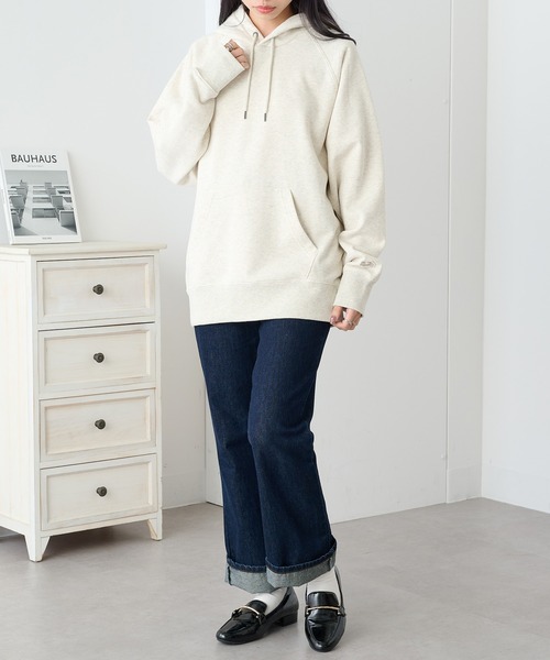 FRUIT OF THE LOOM（フルーツオブザルーム）の「【FRUIT OF THE LOOM】BASIC SWEAT HOODIE  無地 スウェット ギフト プレゼント（パーカー・レディース・ブラック/ネイビー/アイボリー/グレー・XL/L/M/S）」の15枚目の写真