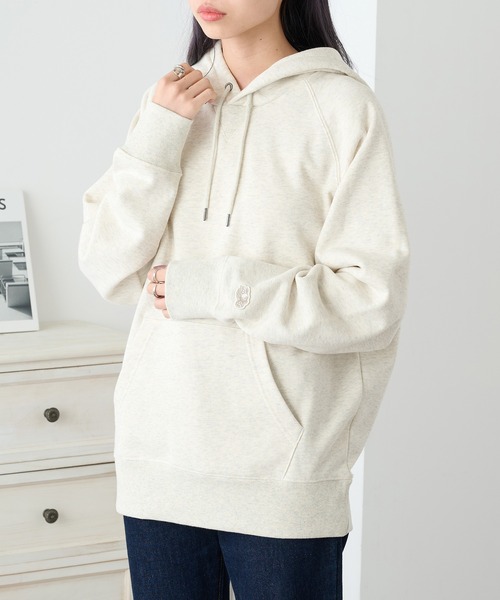 FRUIT OF THE LOOM（フルーツオブザルーム）の「【FRUIT OF THE LOOM】BASIC SWEAT HOODIE  無地 スウェット ギフト プレゼント（パーカー・レディース・ブラック/ネイビー/アイボリー/グレー・XL/L/M/S）」の11枚目の写真
