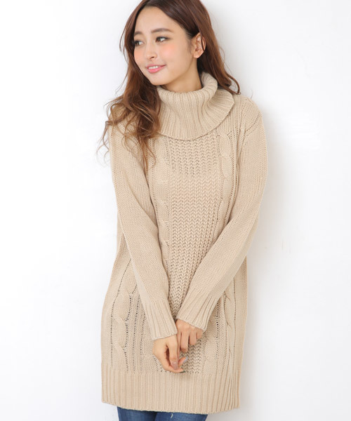 Luz Llena (philter)（ラズレナ　フィルター）の「オフタートルケーブル編ニットチュニック/ワンピース（ワンピース・レディース・オフホワイト/ブラック/グレー/ベージュ/ピンク・MEDIUM/LARGE）」の2枚目の写真