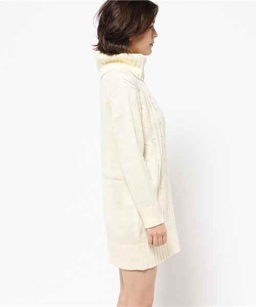 Luz Llena (philter)（ラズレナ　フィルター）の「オフタートルケーブル編ニットチュニック/ワンピース（ワンピース・レディース・オフホワイト/ブラック/グレー/ベージュ/ピンク・MEDIUM/LARGE）」の10枚目の写真