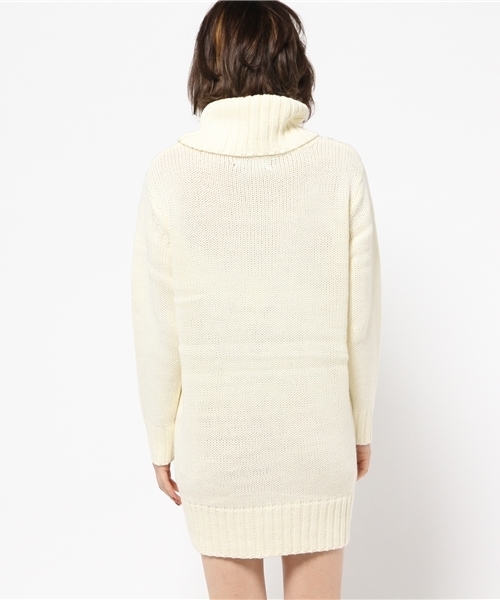 Luz Llena (philter)（ラズレナ　フィルター）の「オフタートルケーブル編ニットチュニック/ワンピース（ワンピース・レディース・オフホワイト/ブラック/グレー/ベージュ/ピンク・MEDIUM/LARGE）」の11枚目の写真