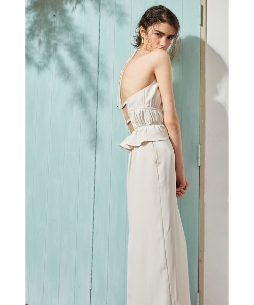 Estella.K(エステラケー)の「Avina Dress ホルターWバックストラップドレス(ワンピース・レディース・ブラック/アイボリー/ライトブルー・FREE)」の9枚目の写真
