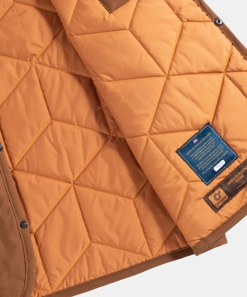 LAVENHAM(ラベンハム)の「Outline Mickfield Mens / アウトライン ミックフィールド メンズ - 126:Brick(ベスト・メンズ・レンガ・M/L/XL/S)」の3枚目の写真