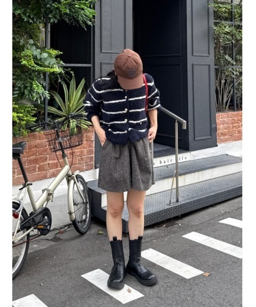 titivate（ティティベイト）の「プチループゴールド釦ニットカーディガン（カーディガン/ボレロ・レディース・ブルー系その他/レッド/ホワイト系その他/ブラック/マルチ・S/M/L）」の7枚目の写真