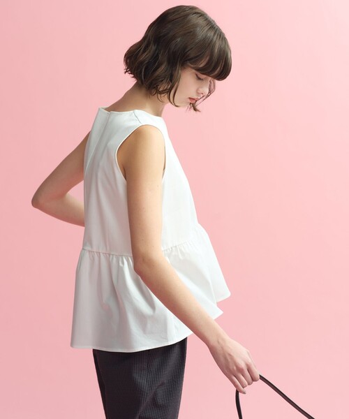 MACKINTOSH PHILOSOPHY(マッキントッシュ フィロソフィー)の「ノースリーブペプラムブラウス(シャツ/ブラウス・レディース・オフホワイト/ブラック・36/38)」の1枚目の写真