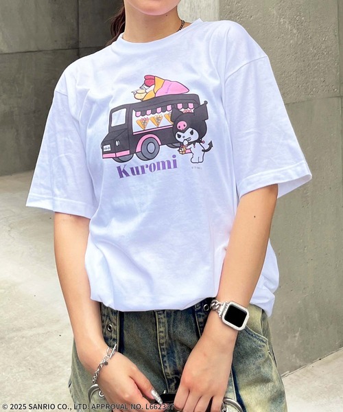 4GEEKS BY SPIRALGIRL(フォーギークスバイスパイラルガール)の「【Sanrio characters/サンリオキャラクターズ】クロミスーベニアTシャツ(Tシャツ/カットソー・レディース・ホワイト・FREE)」の3枚目の写真